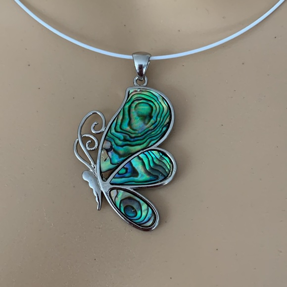 Abalone shell mother of pearl silver butterfly pendant choker necklace - Picture 2 of 8